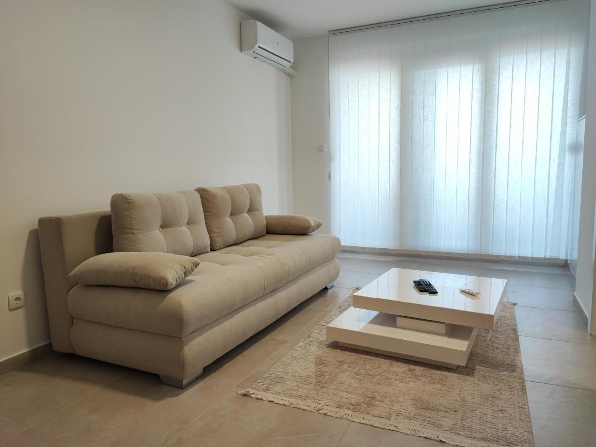 Spa Koncept-Apartmani เวลิโก กราดิชเต ภายนอก รูปภาพ