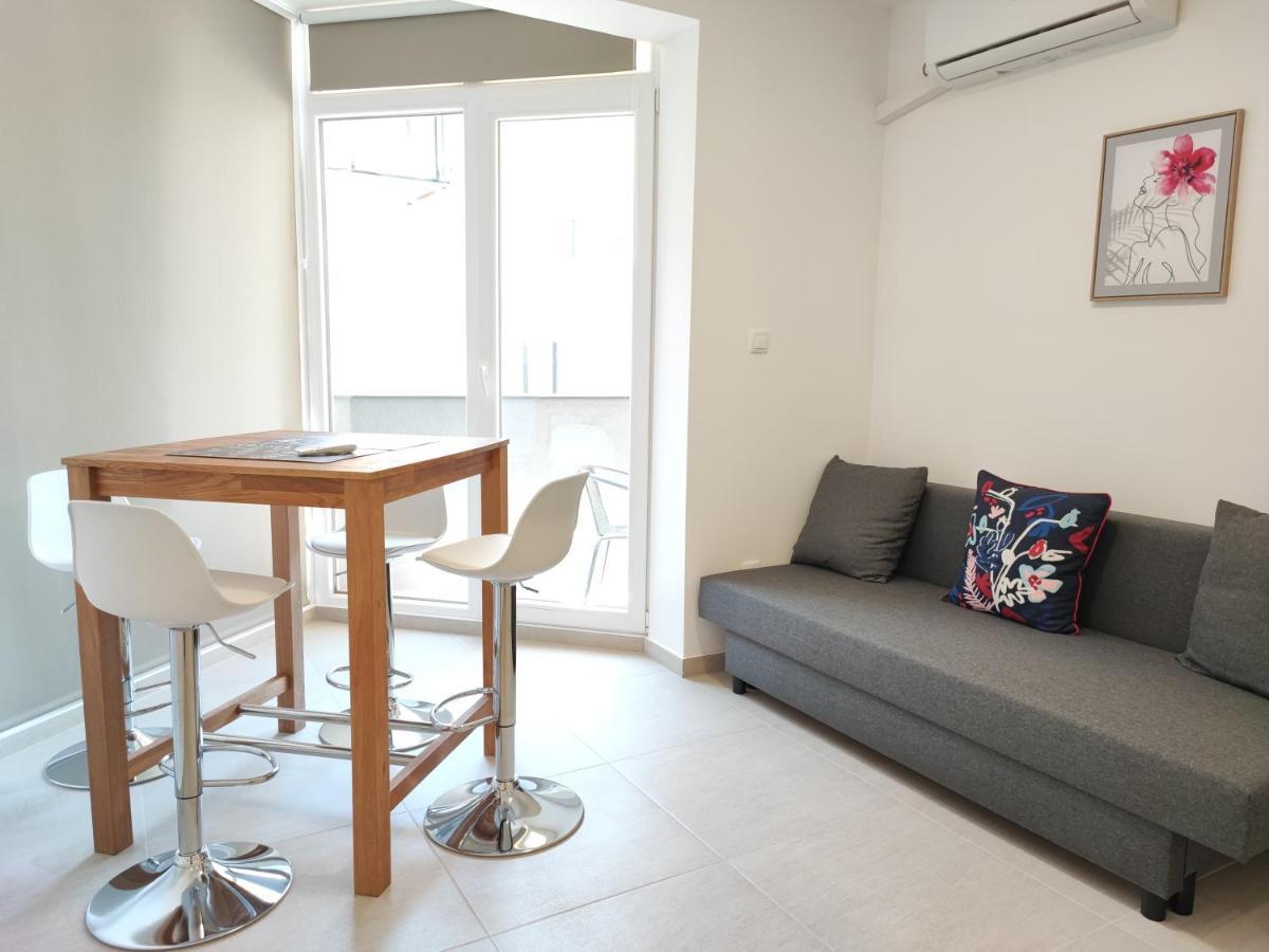 Spa Koncept-Apartmani เวลิโก กราดิชเต ภายนอก รูปภาพ