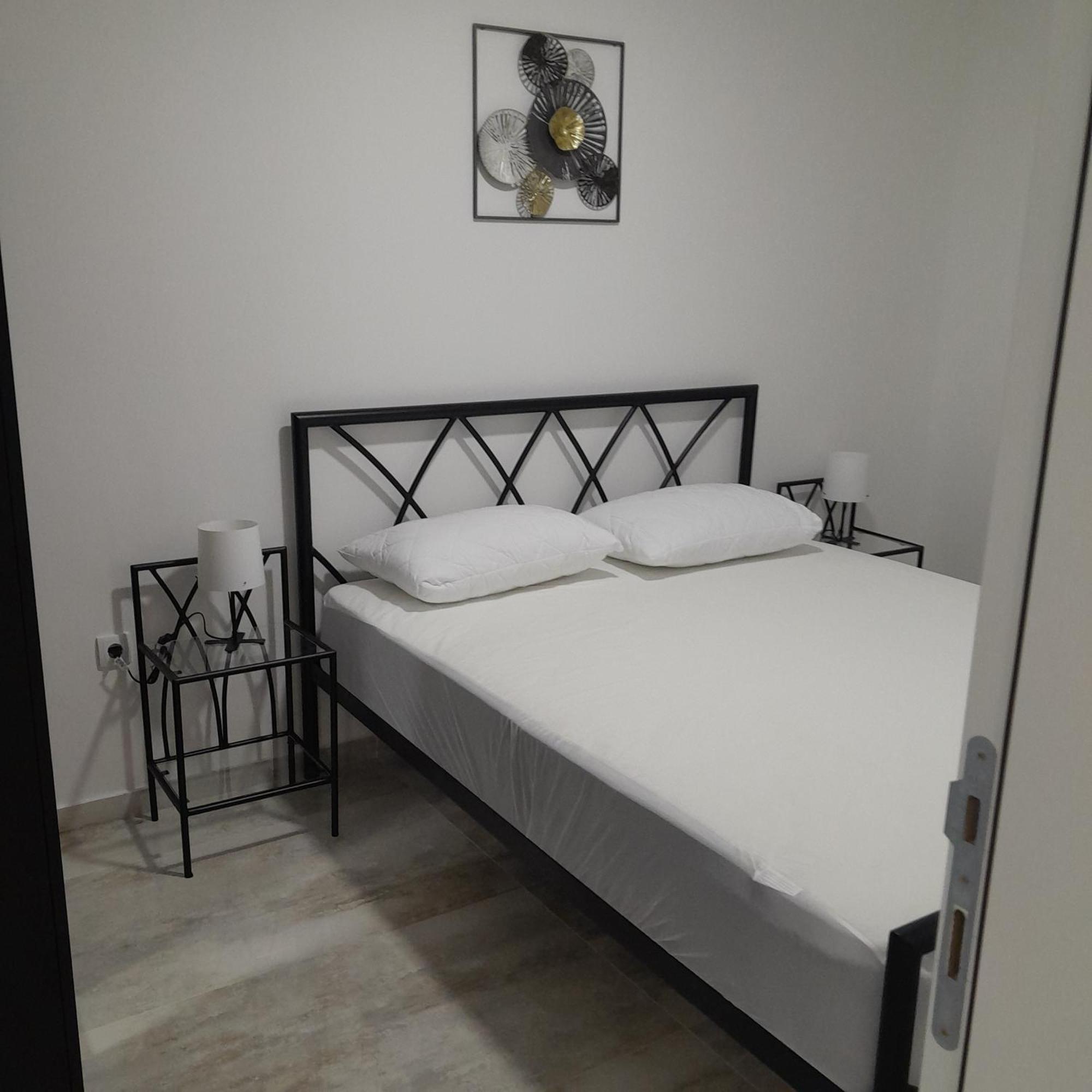 Spa Koncept-Apartmani เวลิโก กราดิชเต ภายนอก รูปภาพ