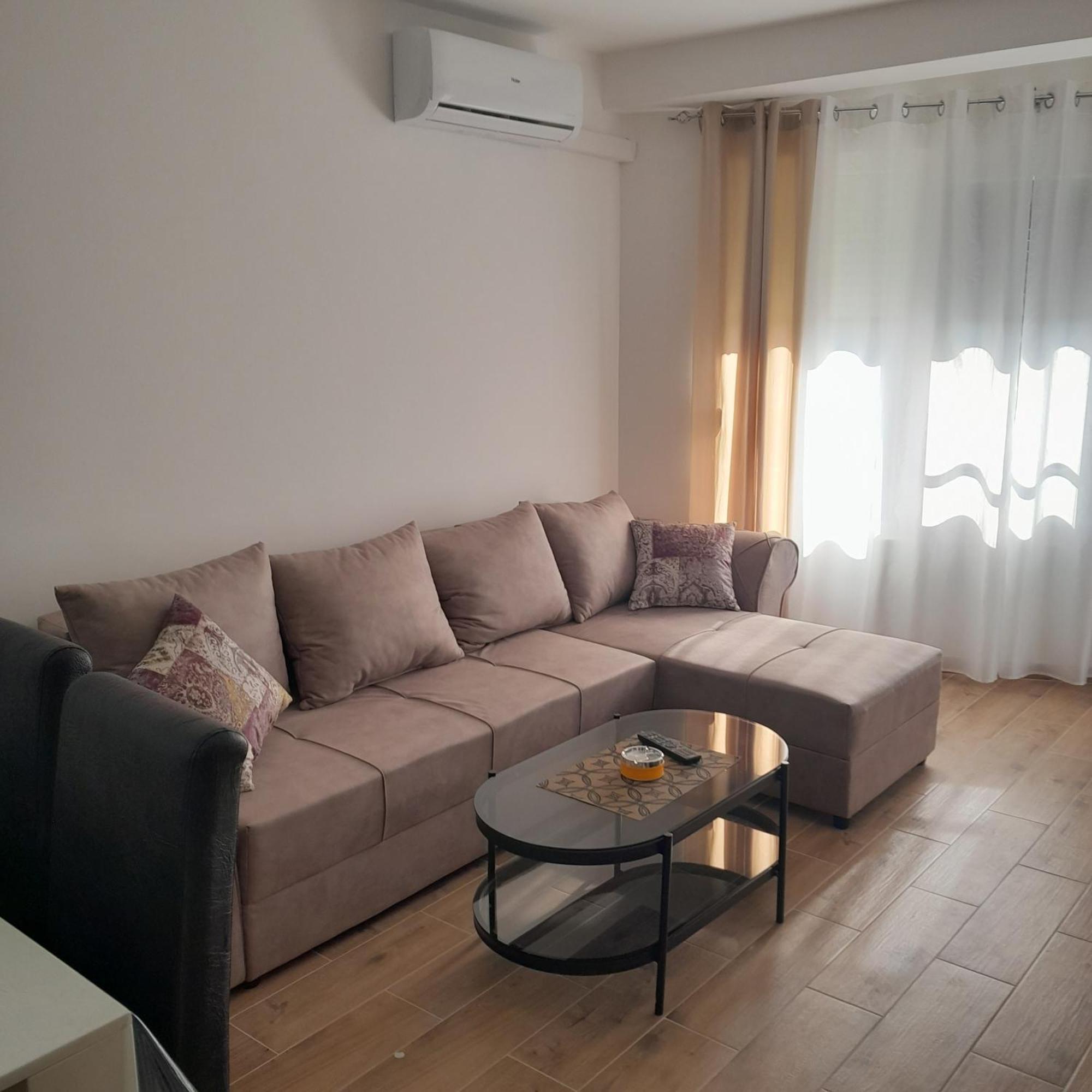 Spa Koncept-Apartmani เวลิโก กราดิชเต ภายนอก รูปภาพ