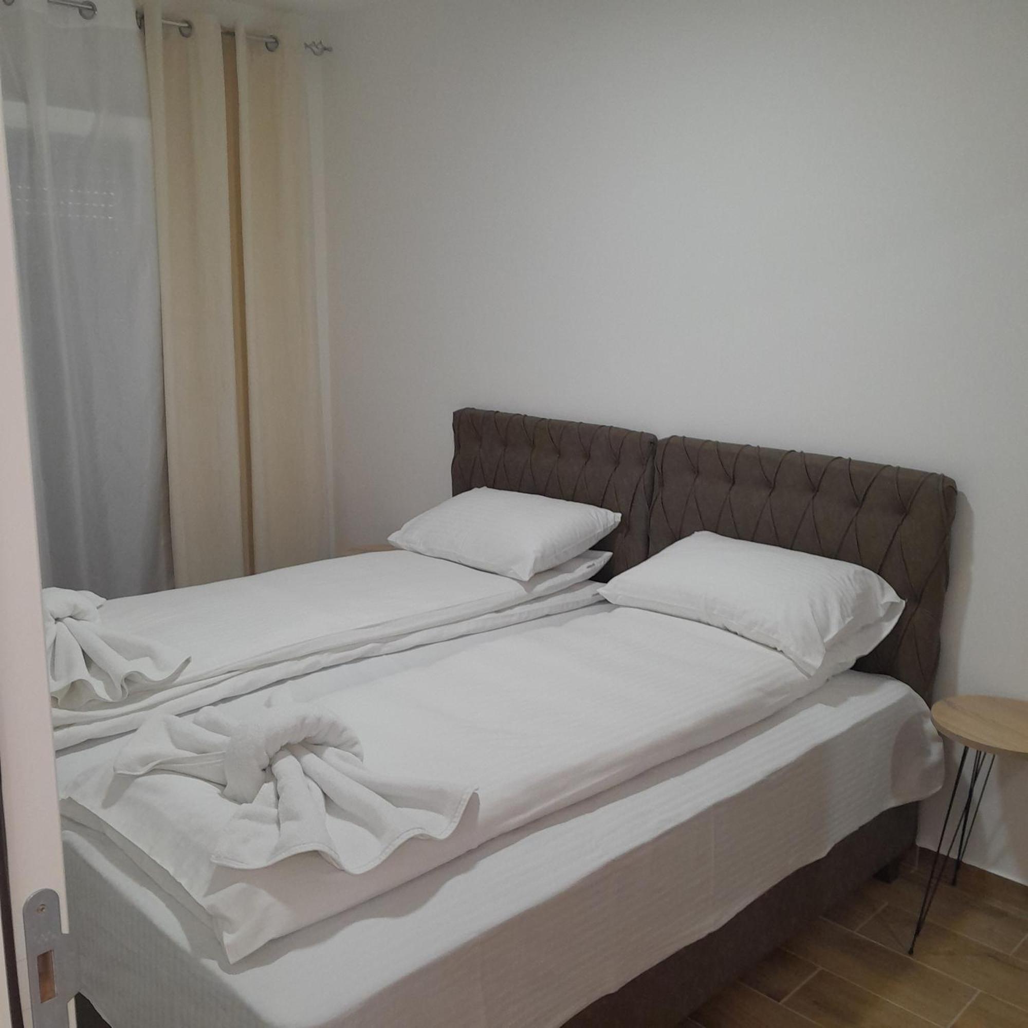 Spa Koncept-Apartmani เวลิโก กราดิชเต ภายนอก รูปภาพ