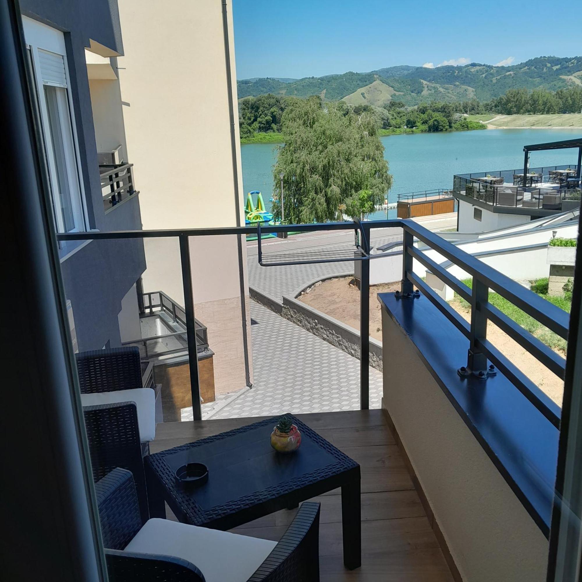 Spa Koncept-Apartmani เวลิโก กราดิชเต ภายนอก รูปภาพ